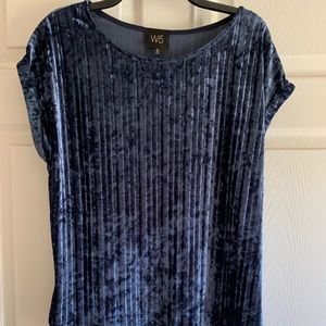 W5 blue velvet tee